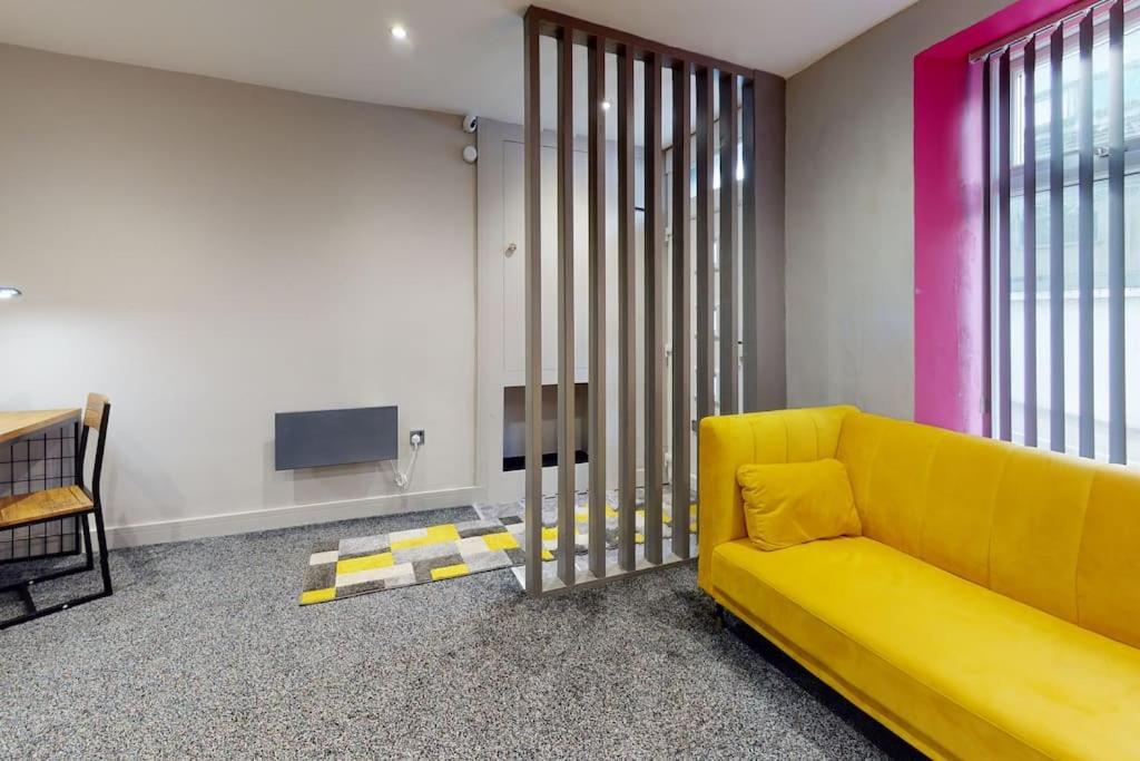 Neat Retreat Graig Pontypridd Exterior foto